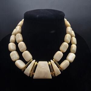 Napier Cream Beige Beaded Necklace Gold Tone Vintage Costume Jewelry